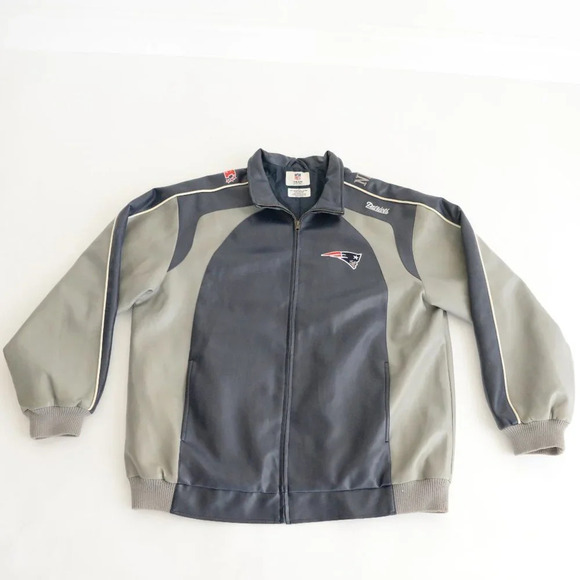 VTG 90'S NFL Team Apparel New England Patriots Blue And Gray Faux Leather Jacket - Picture 1 of 14
